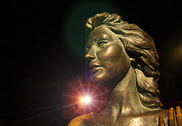 Monument a Ava Gardner